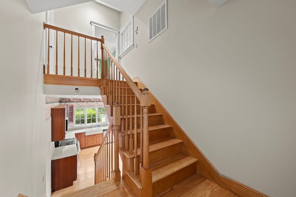 1 Toms Way, Stoneham MA 02180 photo 15