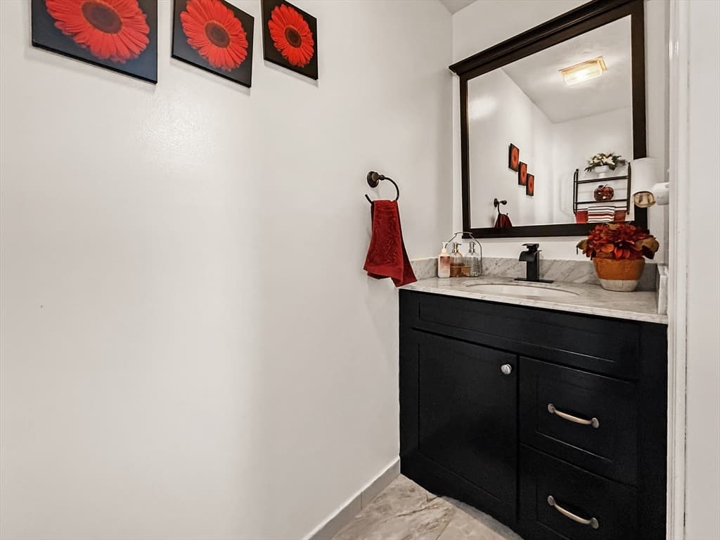 Condominium at 31 Wallace Cir # 31, Malden MA 02148, Malden, photo 17 of 42