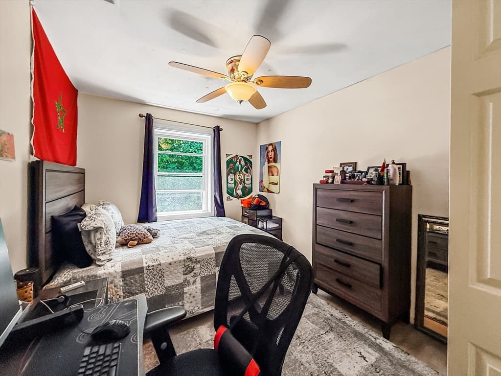 Condominium at 31 Wallace Cir # 31, Malden MA 02148, Malden, photo 26 of 42