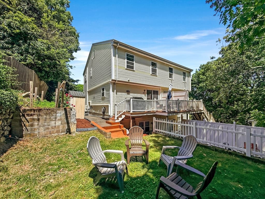 Condominium at 31 Wallace Cir # 31, Malden MA 02148, Malden, photo 33 of 42