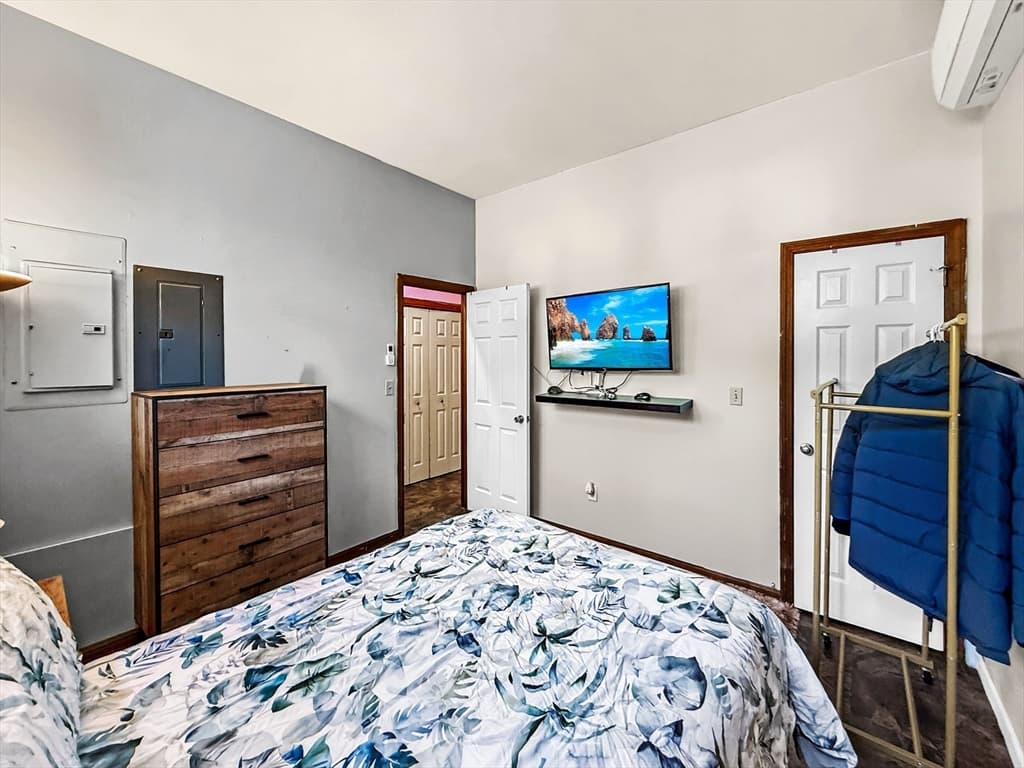 Condominium at 31 Wallace Cir # 31, Malden MA 02148, Malden, photo 29 of 42