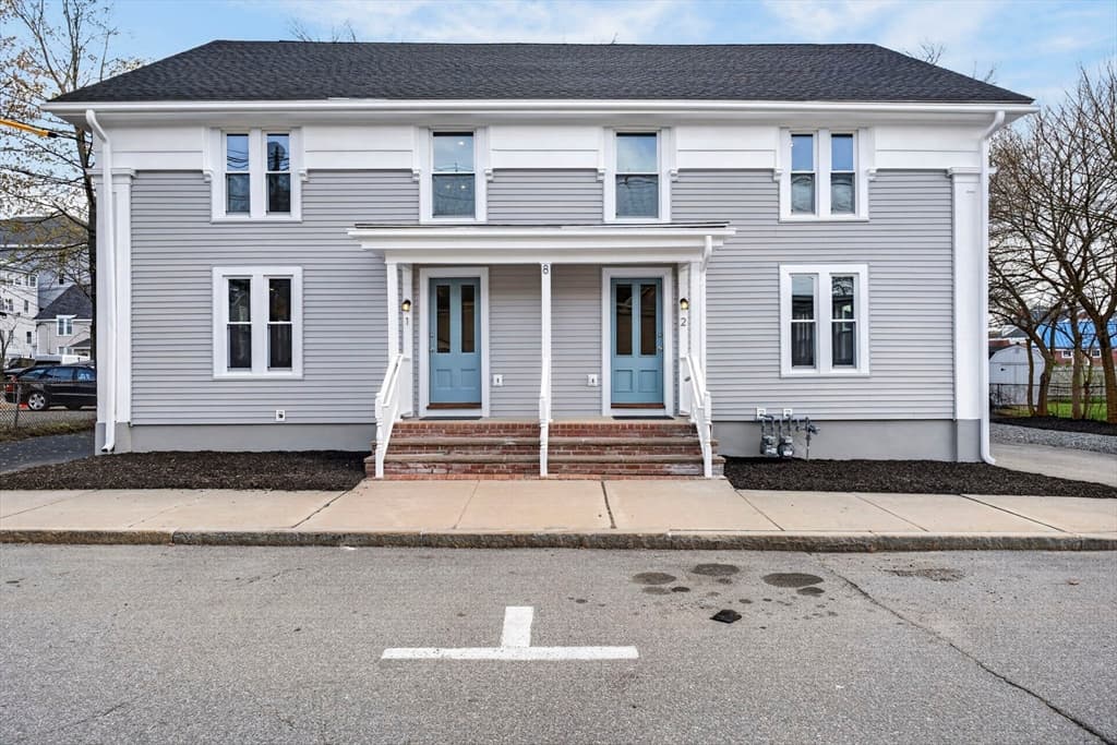 8-10 Hammatt St, Ipswich MA 01938