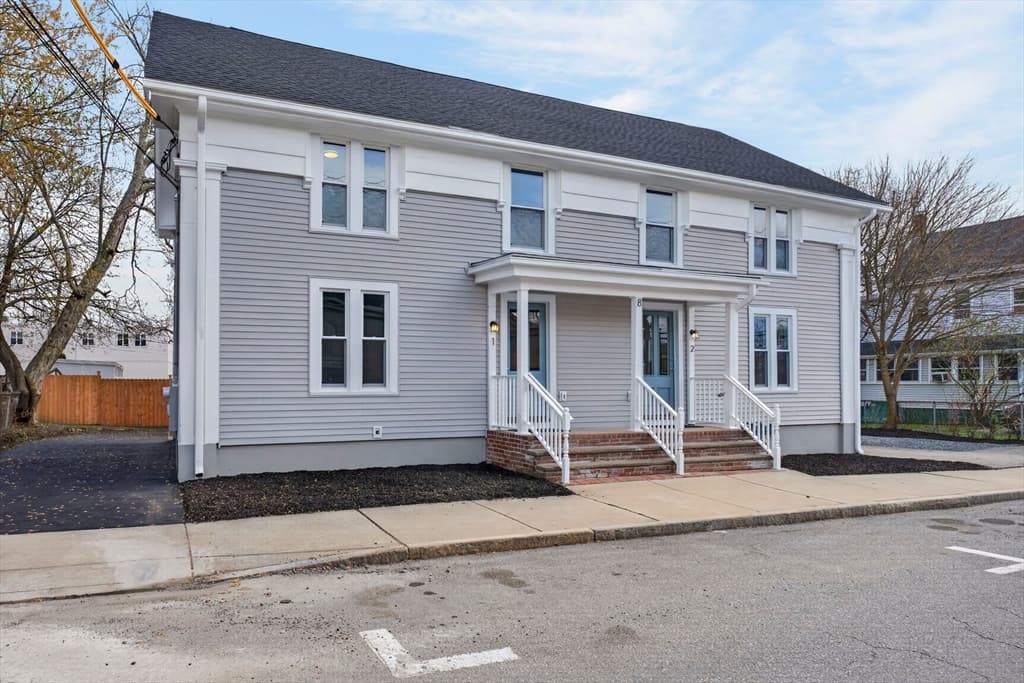 Multi Family at 8-10 Hammatt St, Ipswich MA 01938, photo 40 of 40