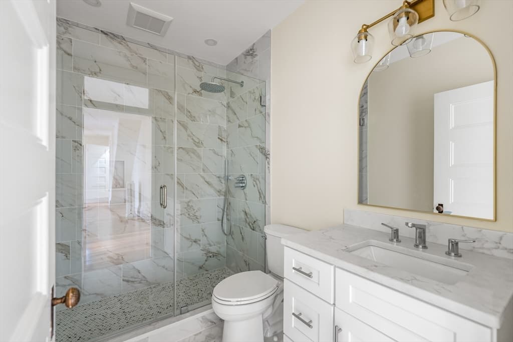 Condominium at 18 Loring Avenue # 2, Salem MA 01970, photo 16 of 26