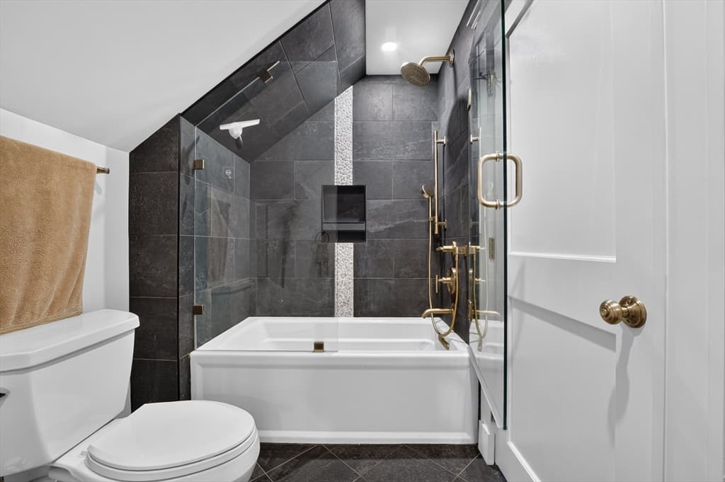 23 Irvington Rd # 2, Somerville MA 02144 photo 29