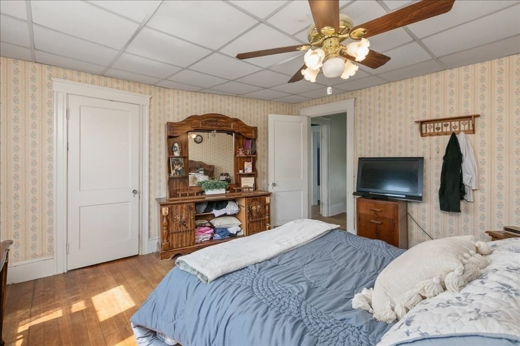 Single Family Residence at 29 Tower St, Methuen MA 01844, Methuen, photo 17 of 30