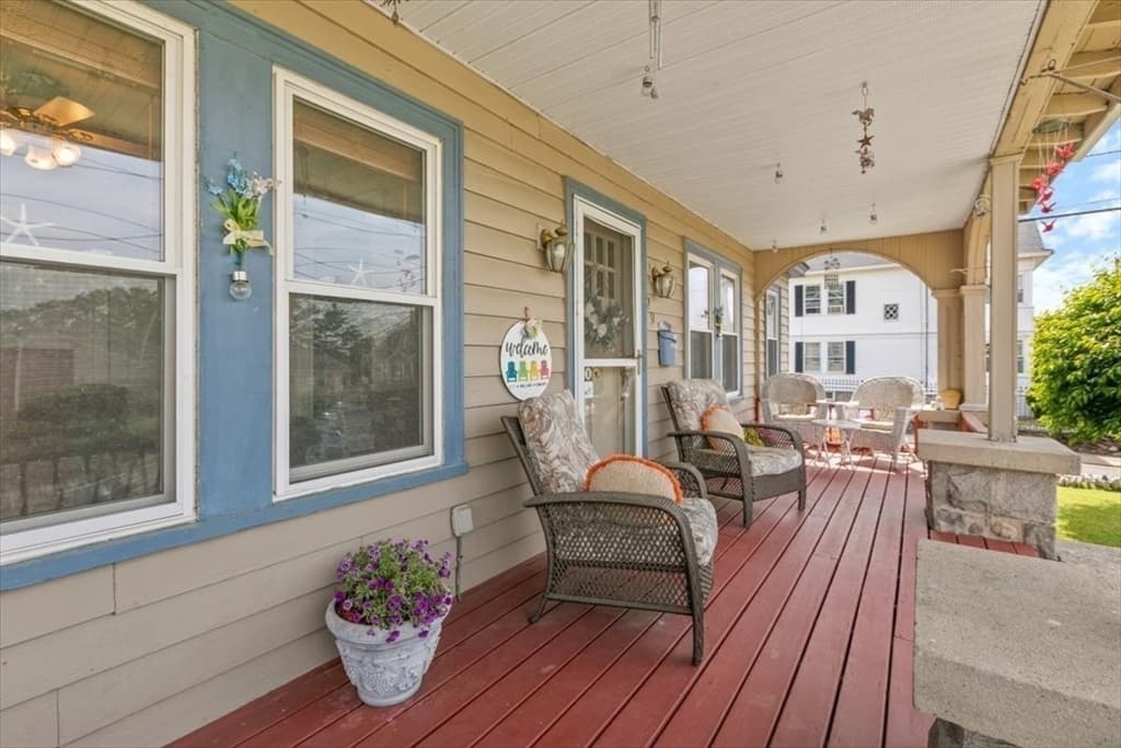 Single Family Residence at 29 Tower St, Methuen MA 01844, Methuen, photo 4 of 30