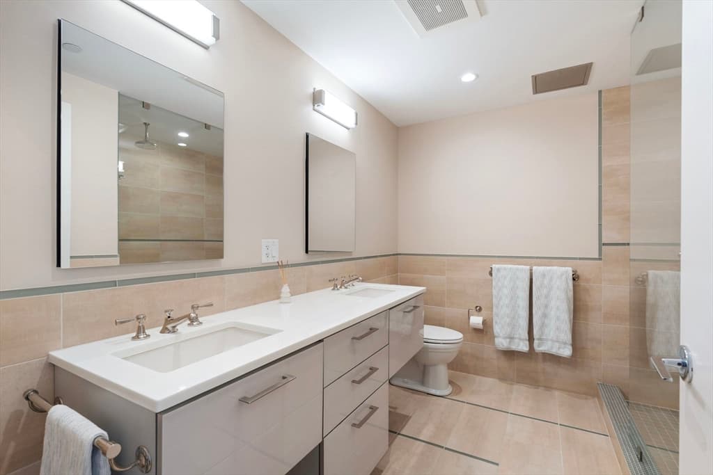 45 Province St # 1706, Boston MA 02108 photo 13