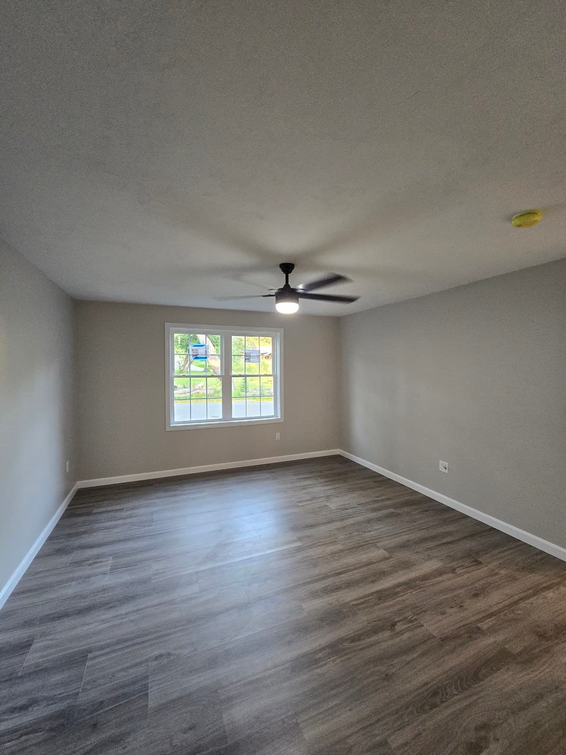Single Family Residence at 120 High St, Hardwick MA 01031, Hardwick, photo 4 of 9