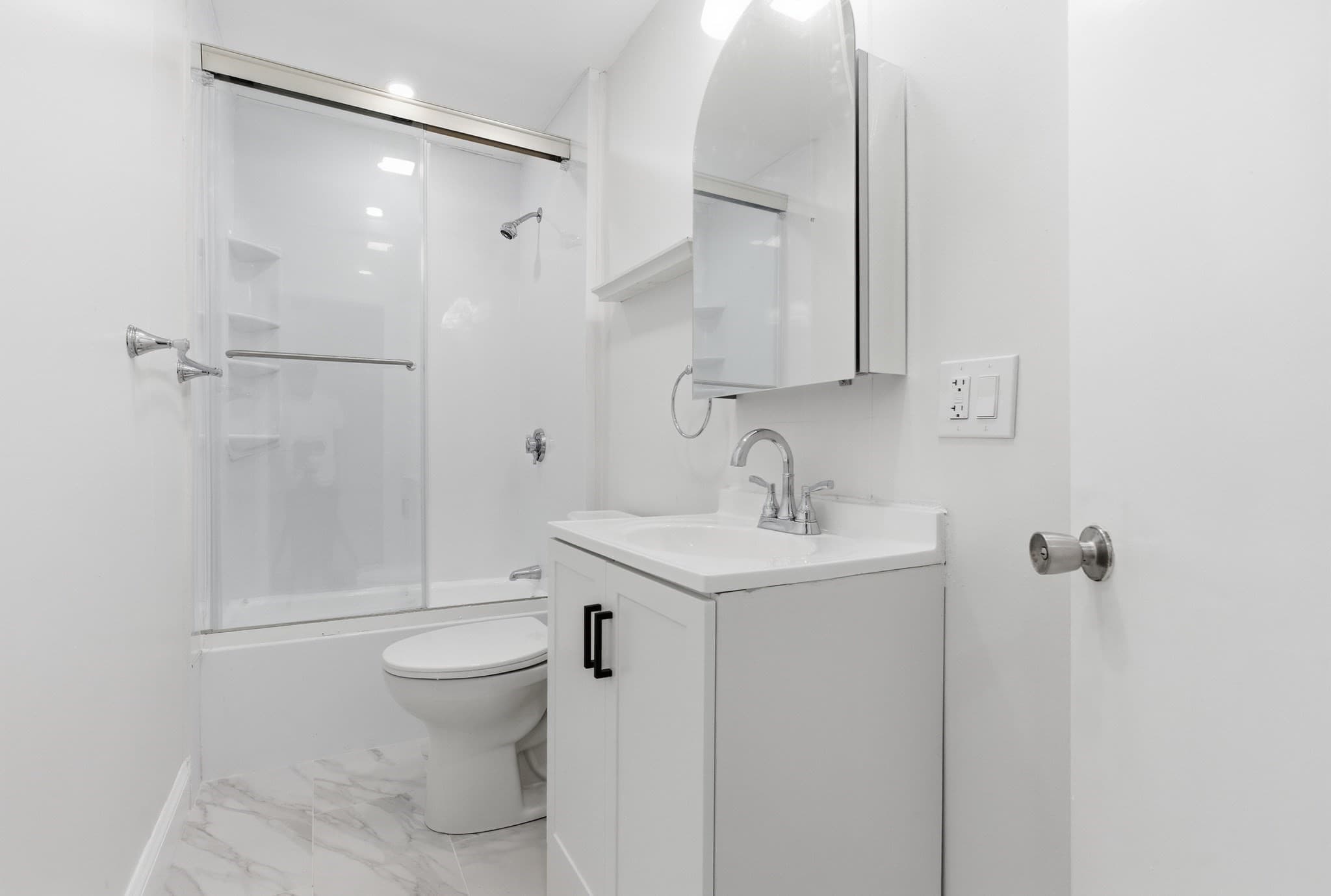 3 Family - 3 Units Up/Down at 151 L Street, Boston MA 02127, Boston, photo 9 of 28