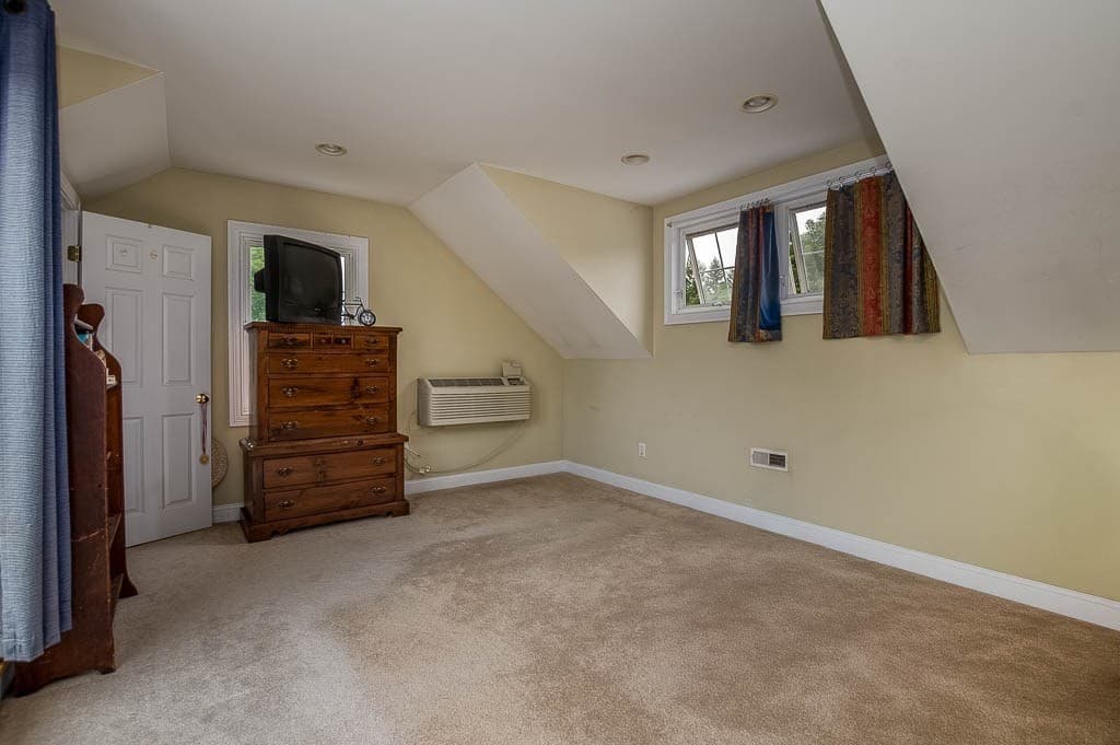 289 Chace Street # B, Clinton MA 01510 photo 16
