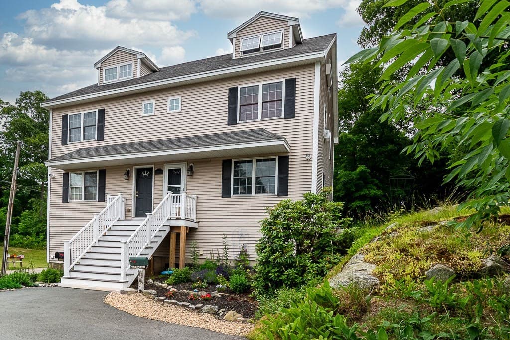 289 Chace Street # B, Clinton MA 01510