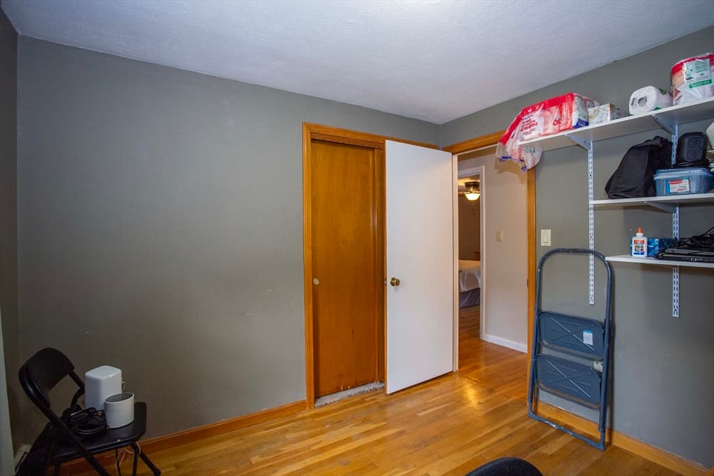 Single Family Residence at 6 Woodland Ave, Saugus MA 01906, Saugus, photo 13 of 42