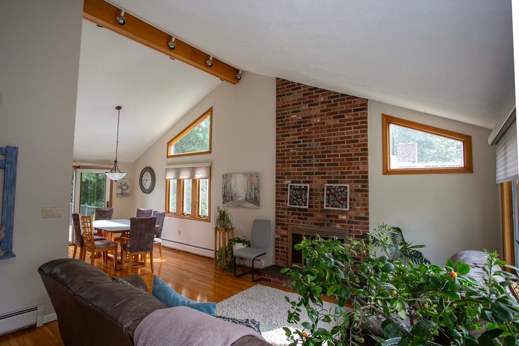 Single Family Residence at 6 Woodland Ave, Saugus MA 01906, Saugus, photo 3 of 42