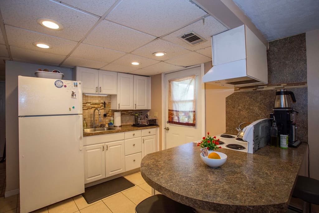 Single Family Residence at 6 Woodland Ave, Saugus MA 01906, Saugus, photo 24 of 42