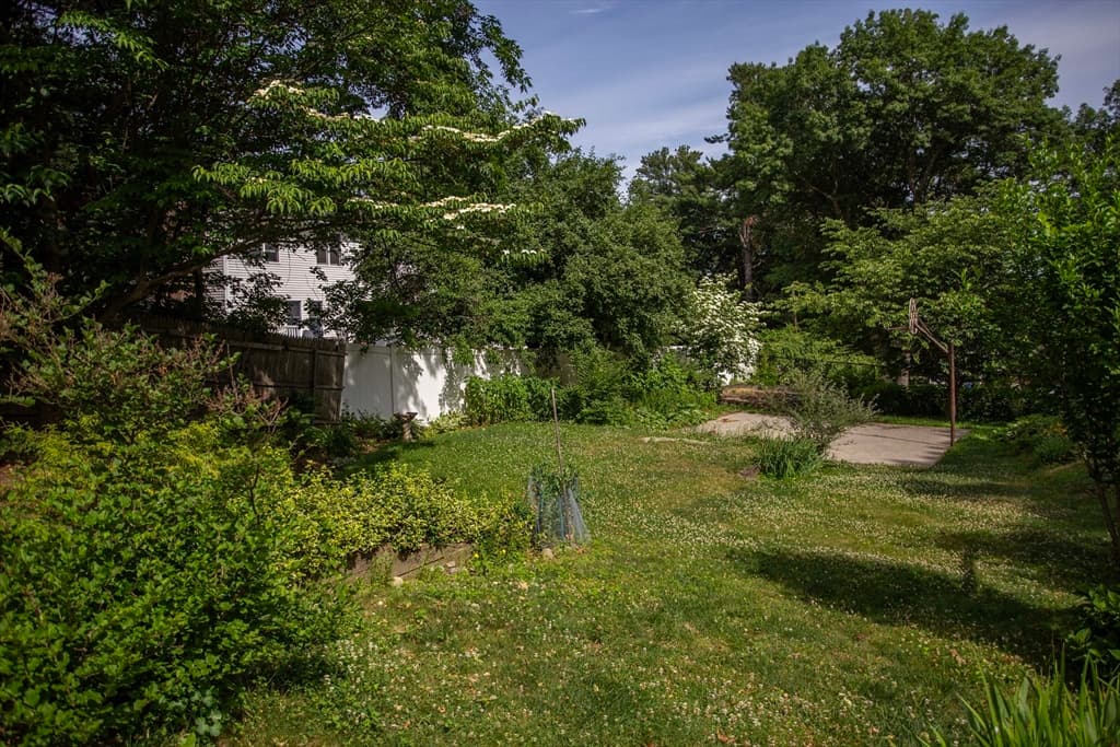 Single Family Residence at 6 Woodland Ave, Saugus MA 01906, Saugus, photo 33 of 42