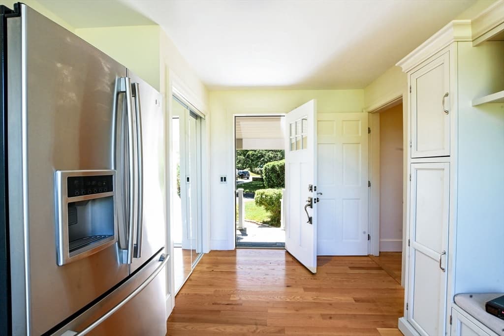 18 Stratford Dr, Dartmouth MA 02747 photo 10