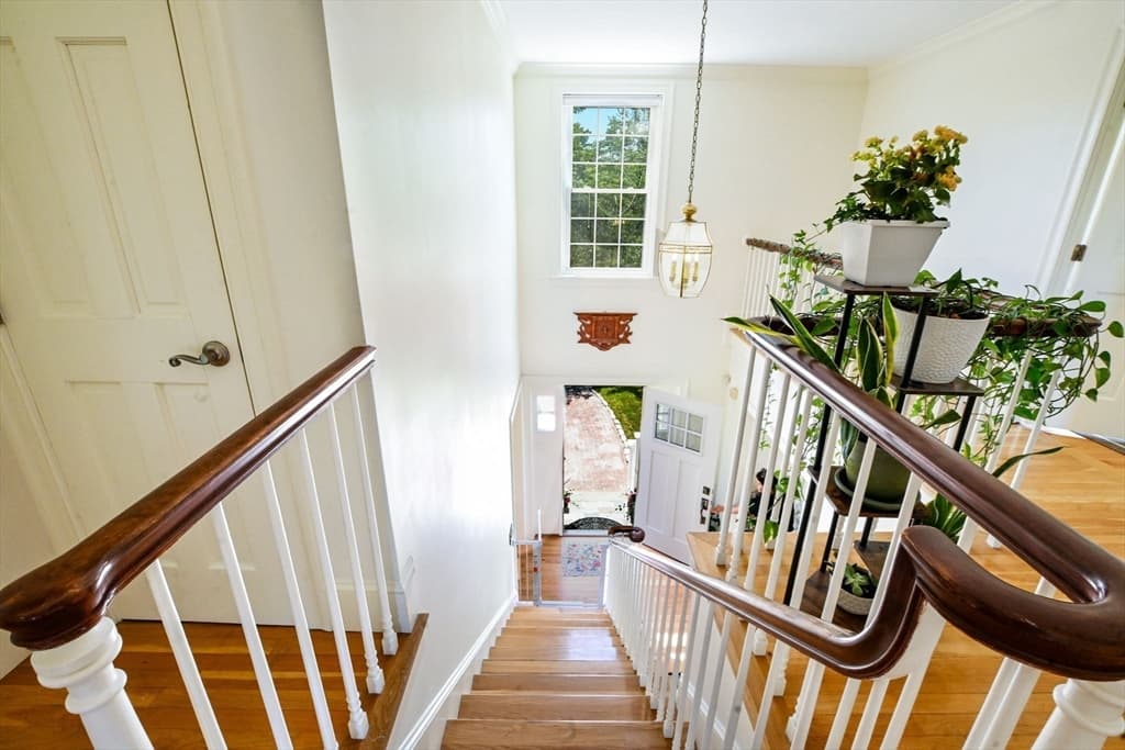 18 Stratford Dr, Dartmouth MA 02747 photo 11