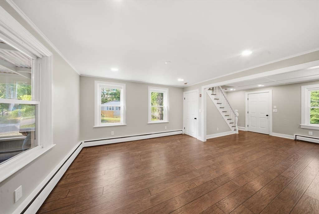 286 Blackstone St, Uxbridge MA 01569 photo 11
