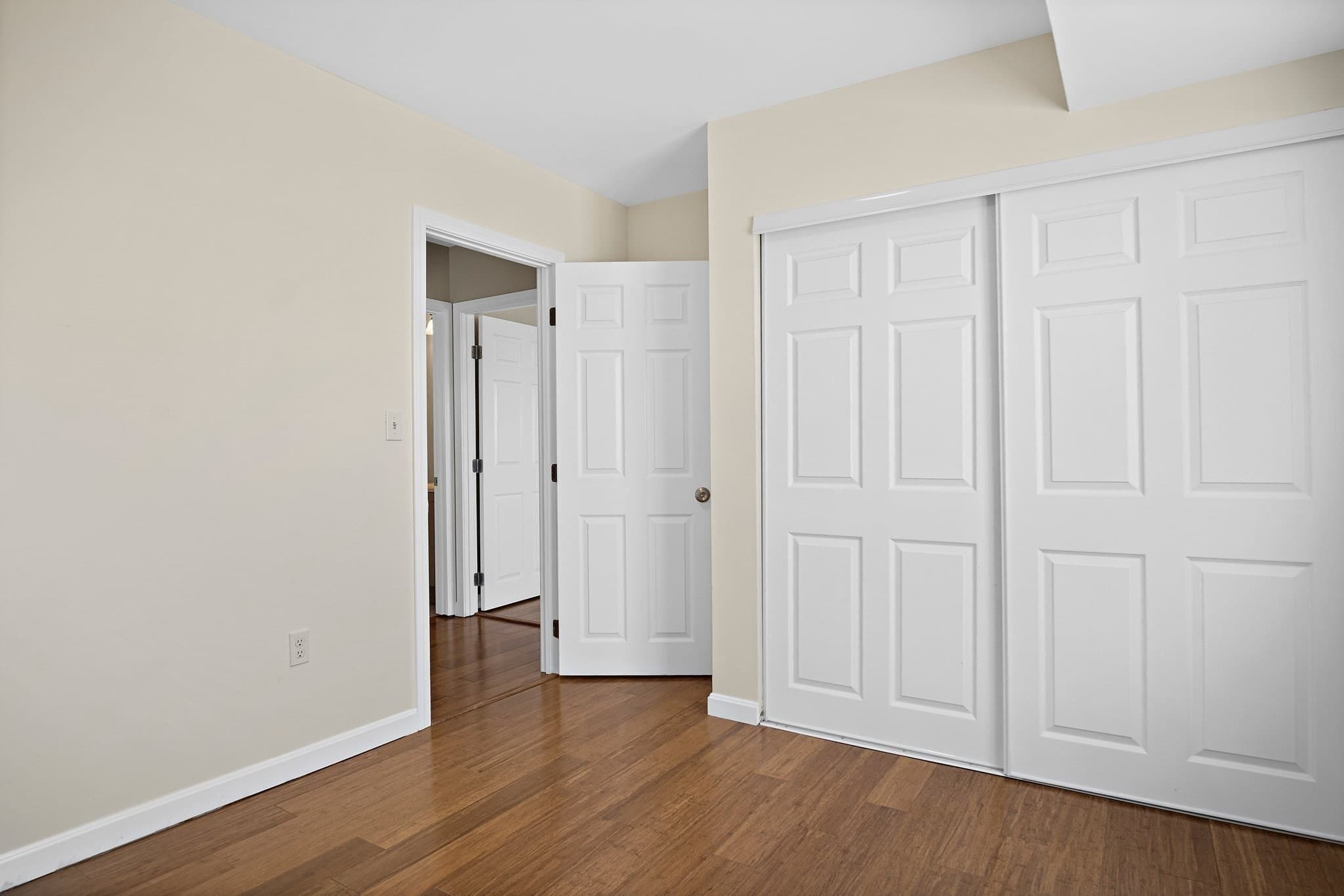 Condominium at 474 Revere Beach Boulevard # 903, Revere MA 02151, photo 16 of 29