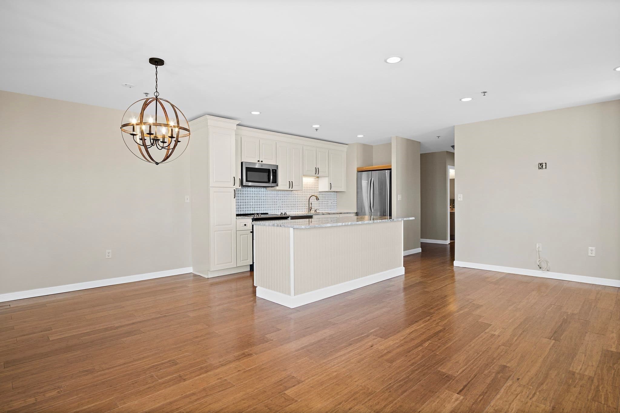 Condominium at 474 Revere Beach Boulevard # 903, Revere MA 02151, photo 7 of 29