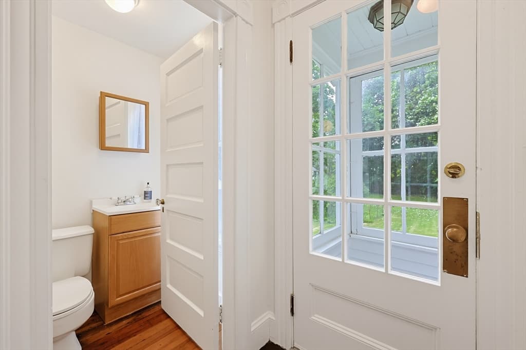 78 Franklin St, Wrentham MA 02093 photo 17