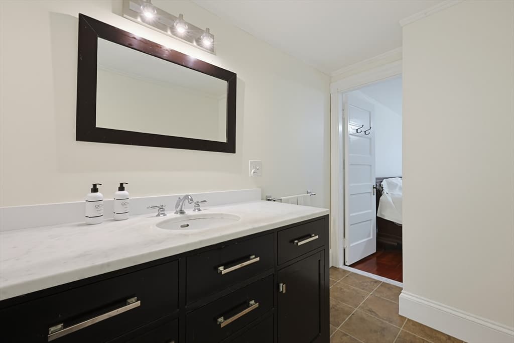 78 Franklin St, Wrentham MA 02093 photo 21