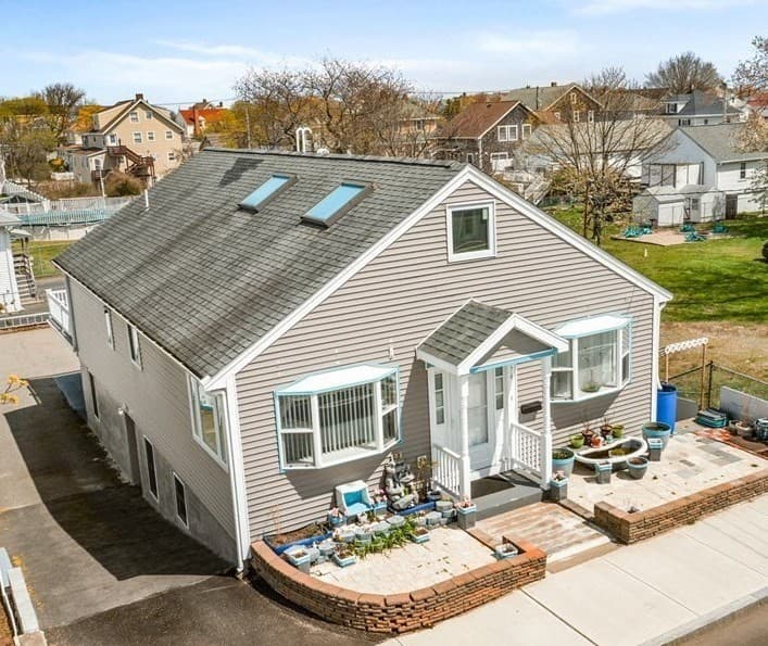 574 Nantasket Ave, Hull MA 02045