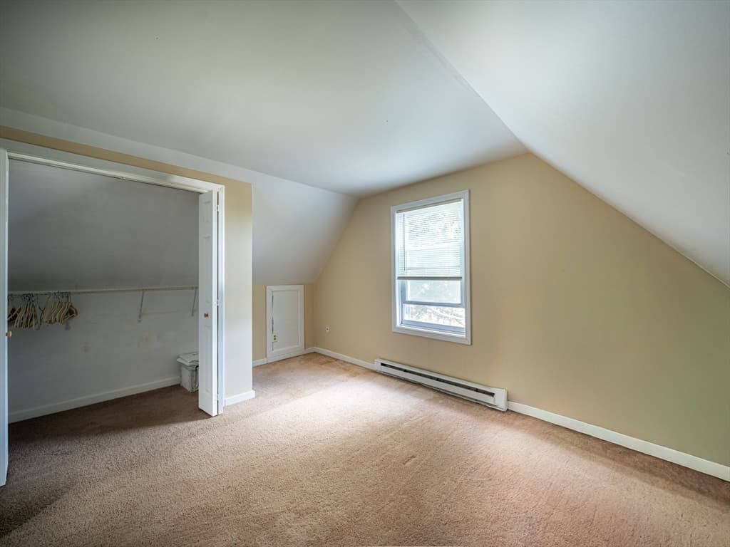 2 Amesbury St, Worcester MA 01605 photo 22
