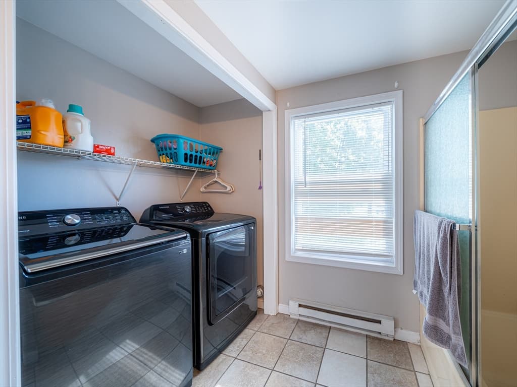 2 Amesbury St, Worcester MA 01605 photo 14