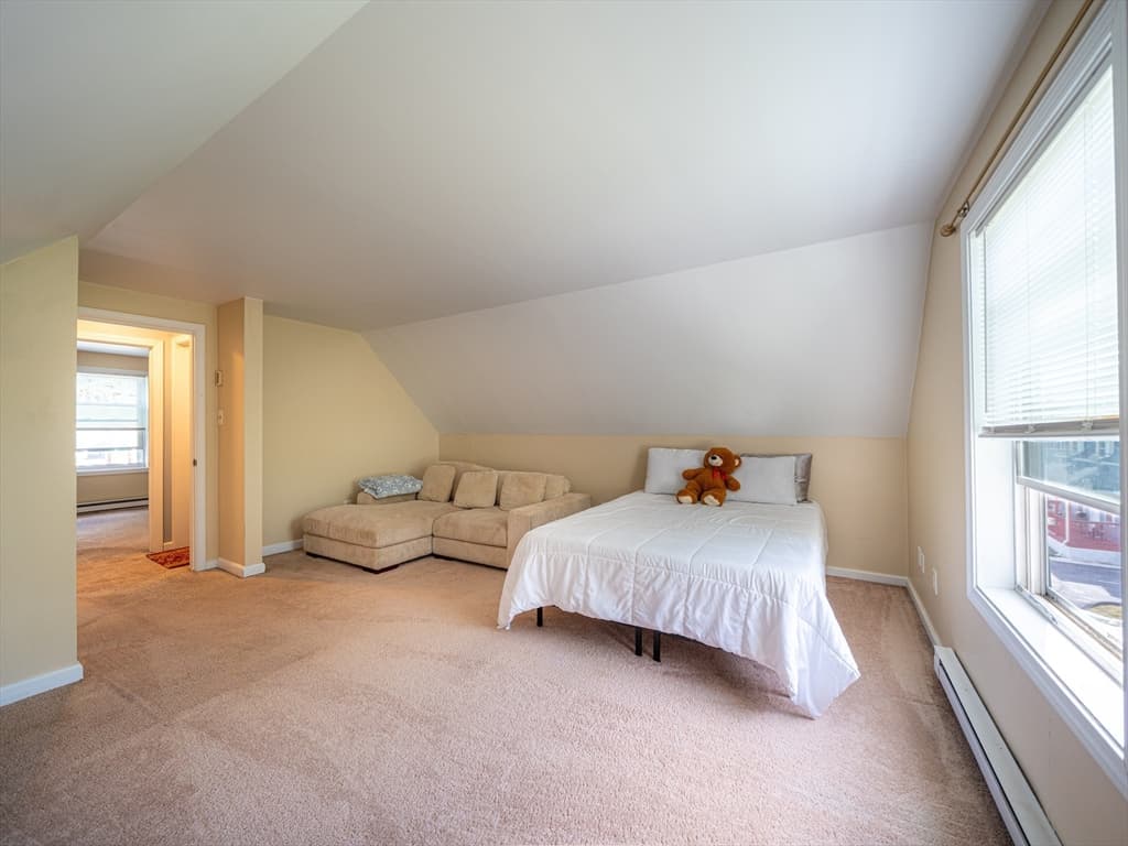 2 Amesbury St, Worcester MA 01605 photo 19