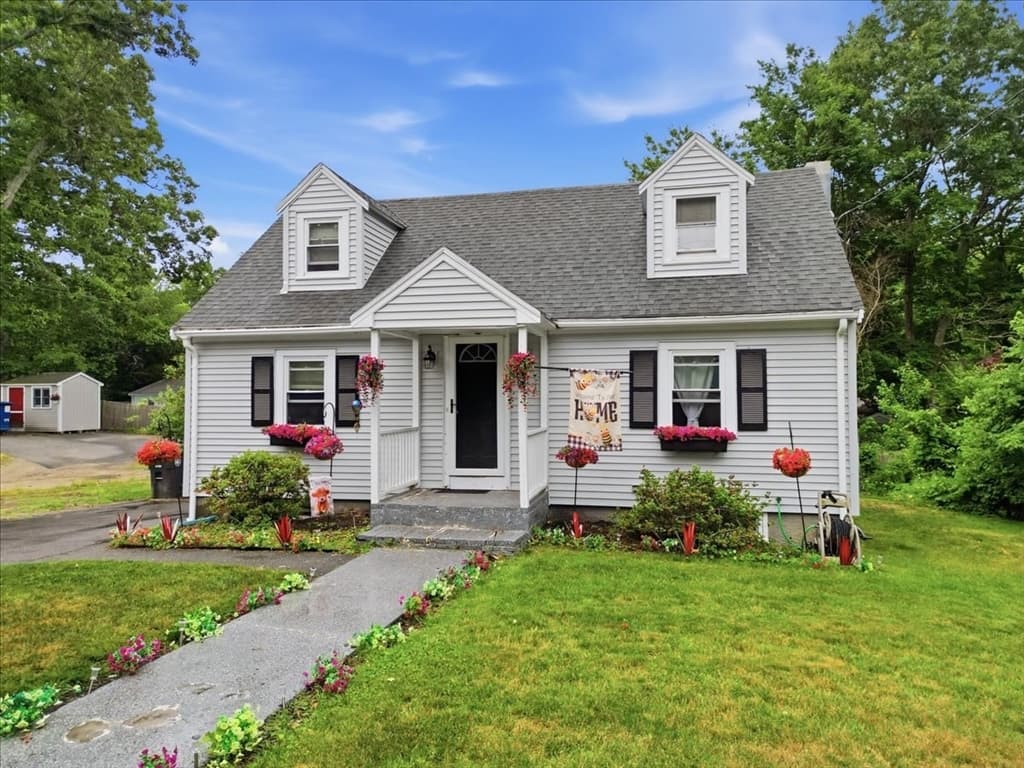 Single Family Residence at 9 Ash Road, Halifax MA 02338, Halifax