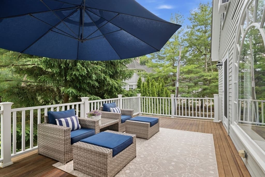 3 Galloupes Terrace, Swampscott MA 01907 photo 3