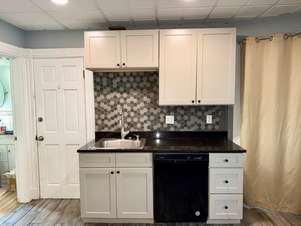 3 Family at 11-11A Barstow St, Malden MA 02148, Malden, photo 10 of 19