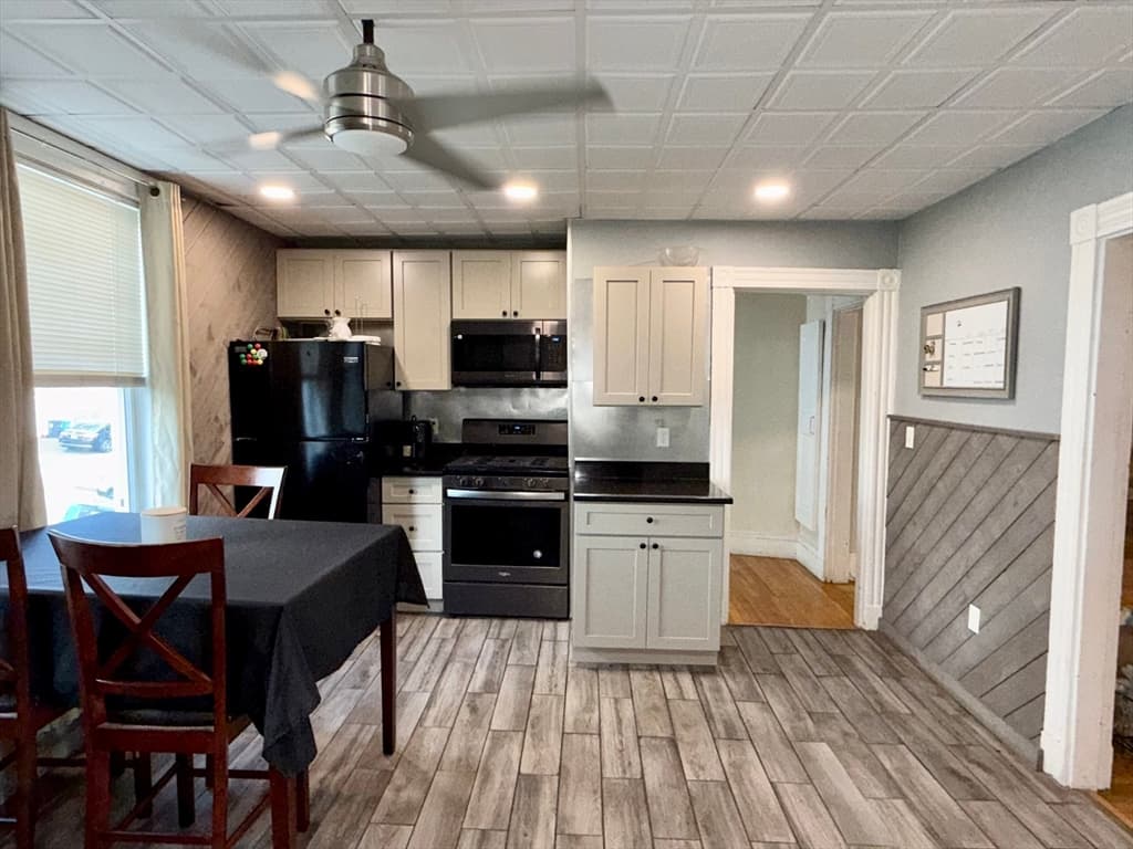 3 Family at 11-11A Barstow St, Malden MA 02148, Malden, photo 8 of 19