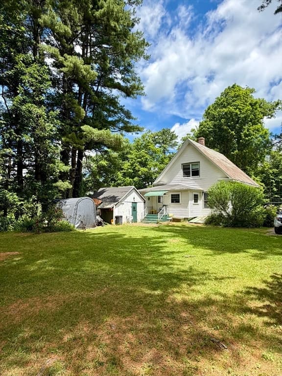 Single Family Residence at 30 Whittemore Rd, Sturbridge MA 01566, Sturbridge, photo 5 of 12