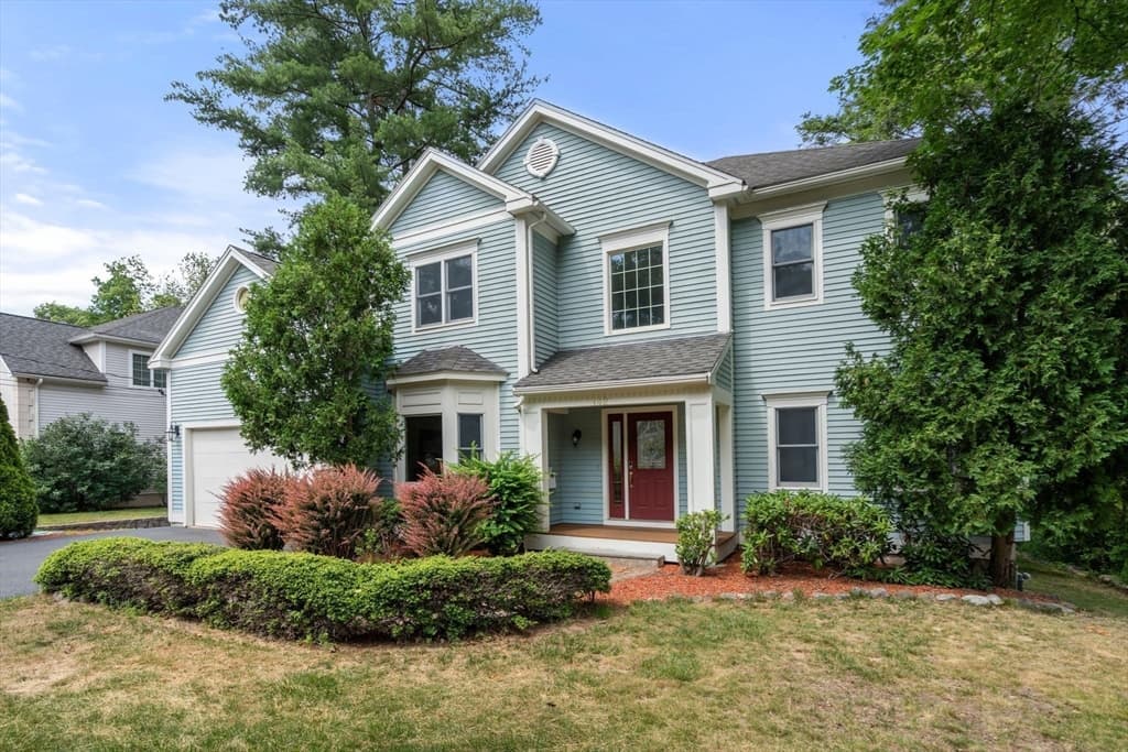 142 Hartman Rd, Newton MA 02459