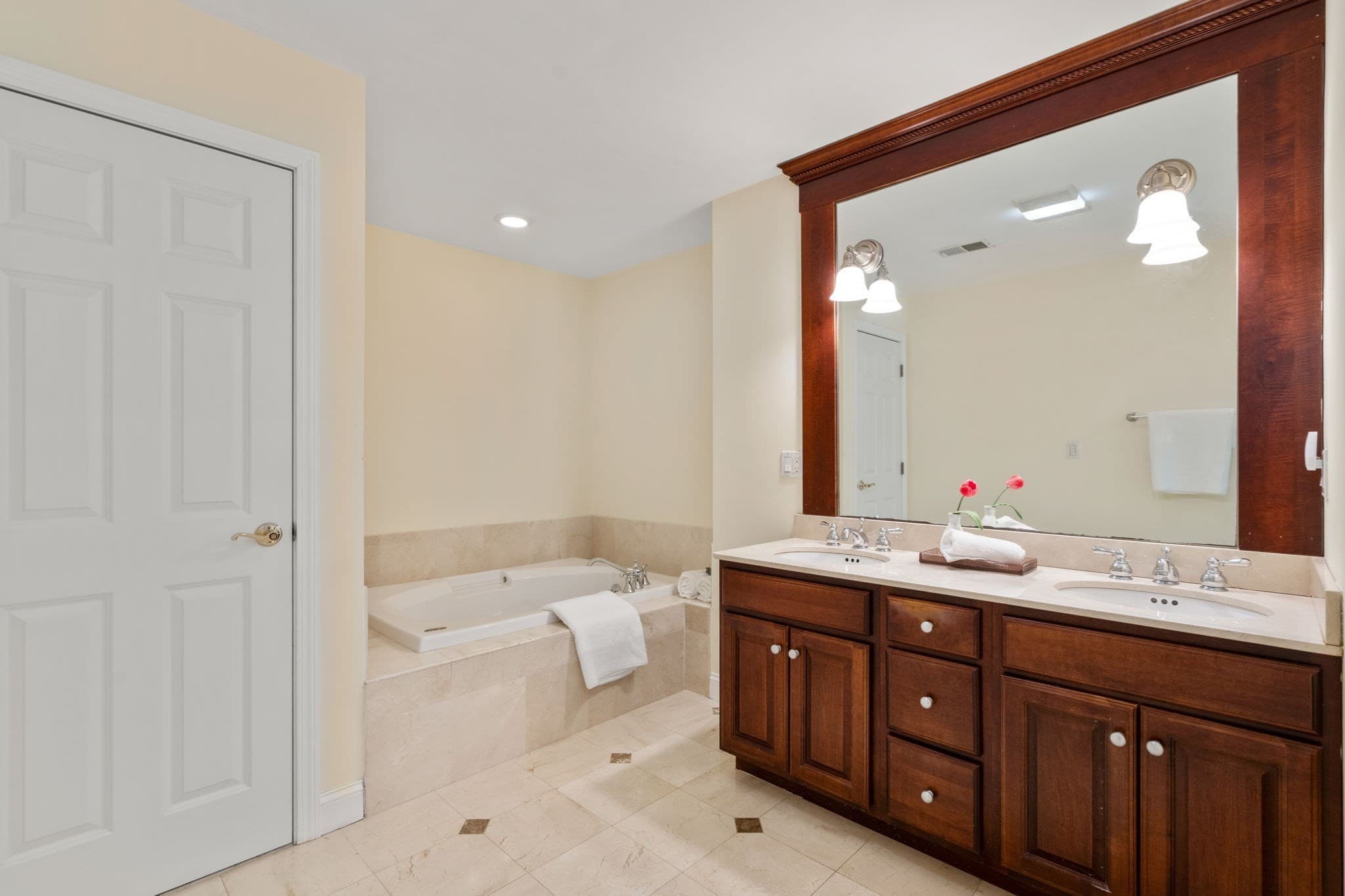 Single Family Residence at 142 Hartman Rd, Newton MA 02459, photo 24 of 37