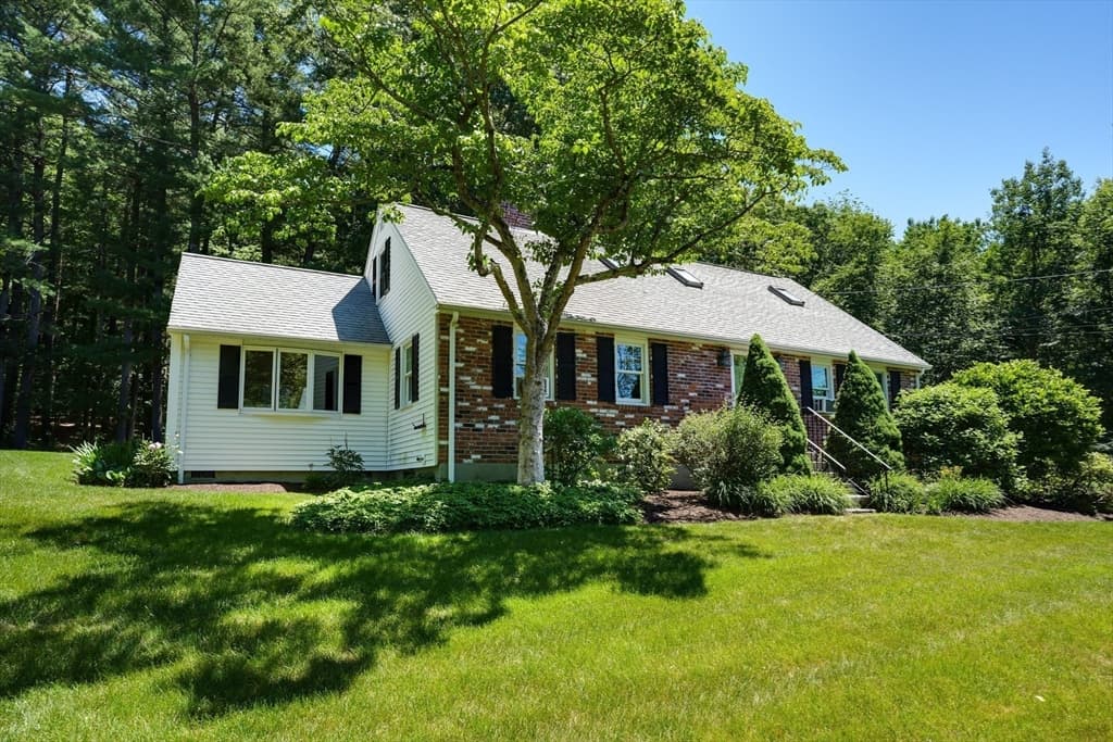 42 Ball St, Northborough MA 01532 photo 37