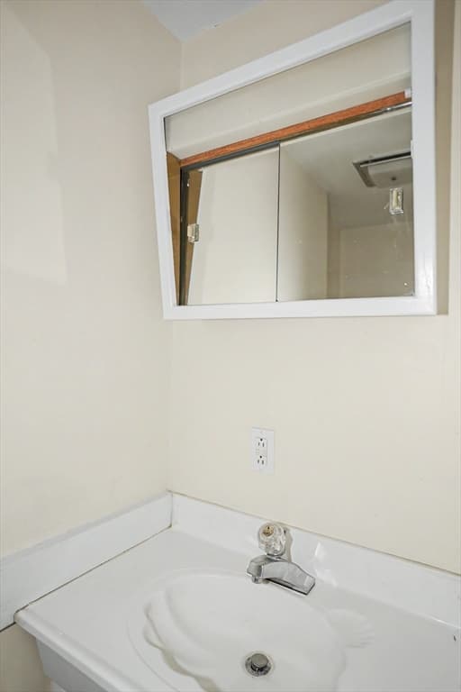 42 Ball St, Northborough MA 01532 photo 15