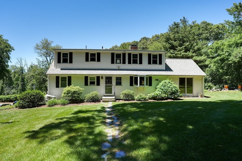 42 Ball St, Northborough MA 01532 photo 31