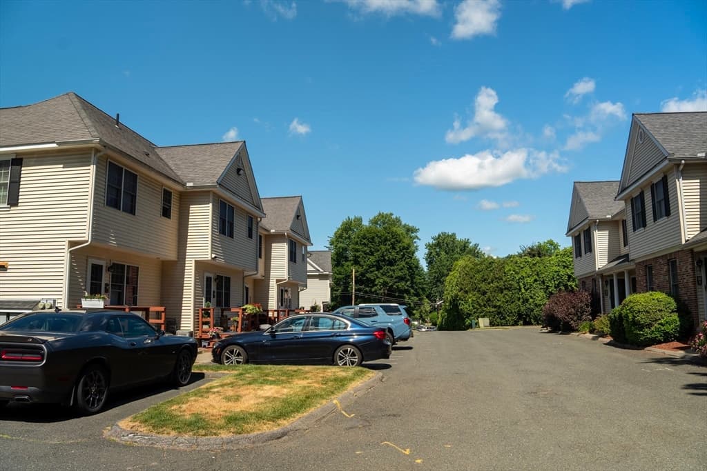 Condominium at 138 Main St # 9, Westfield MA 01085, Westfield, photo 4 of 30