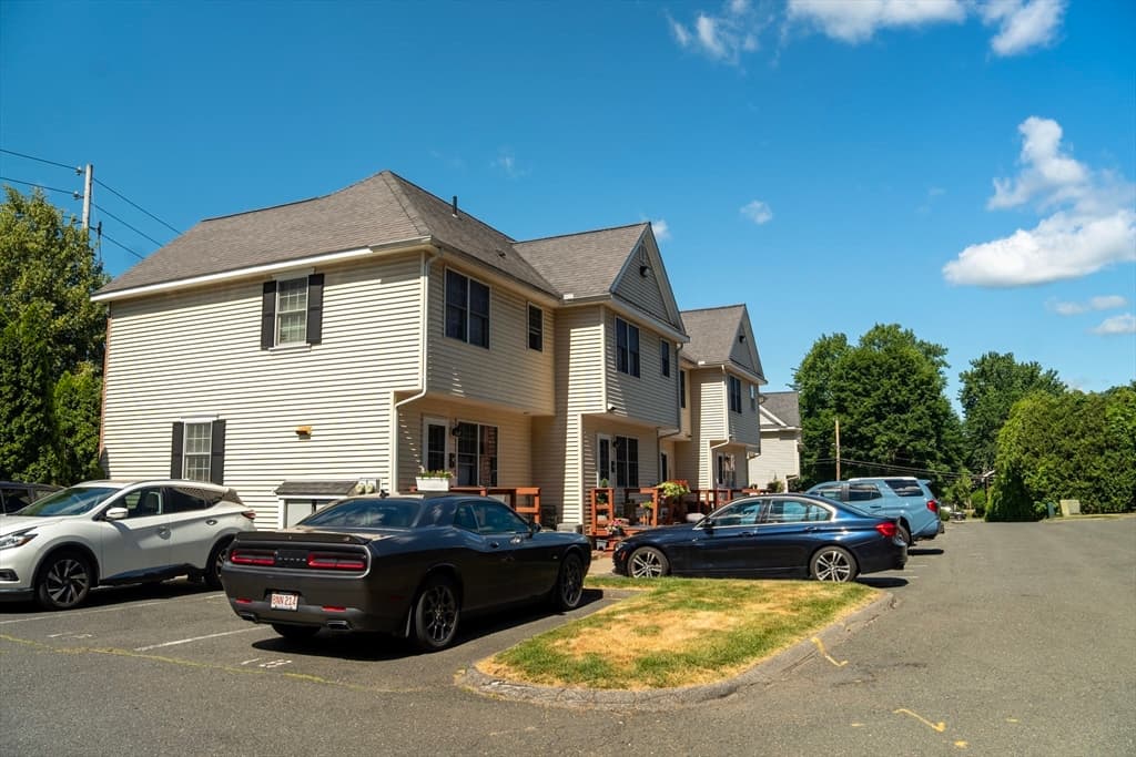 Condominium at 138 Main St # 9, Westfield MA 01085, Westfield, photo 25 of 30