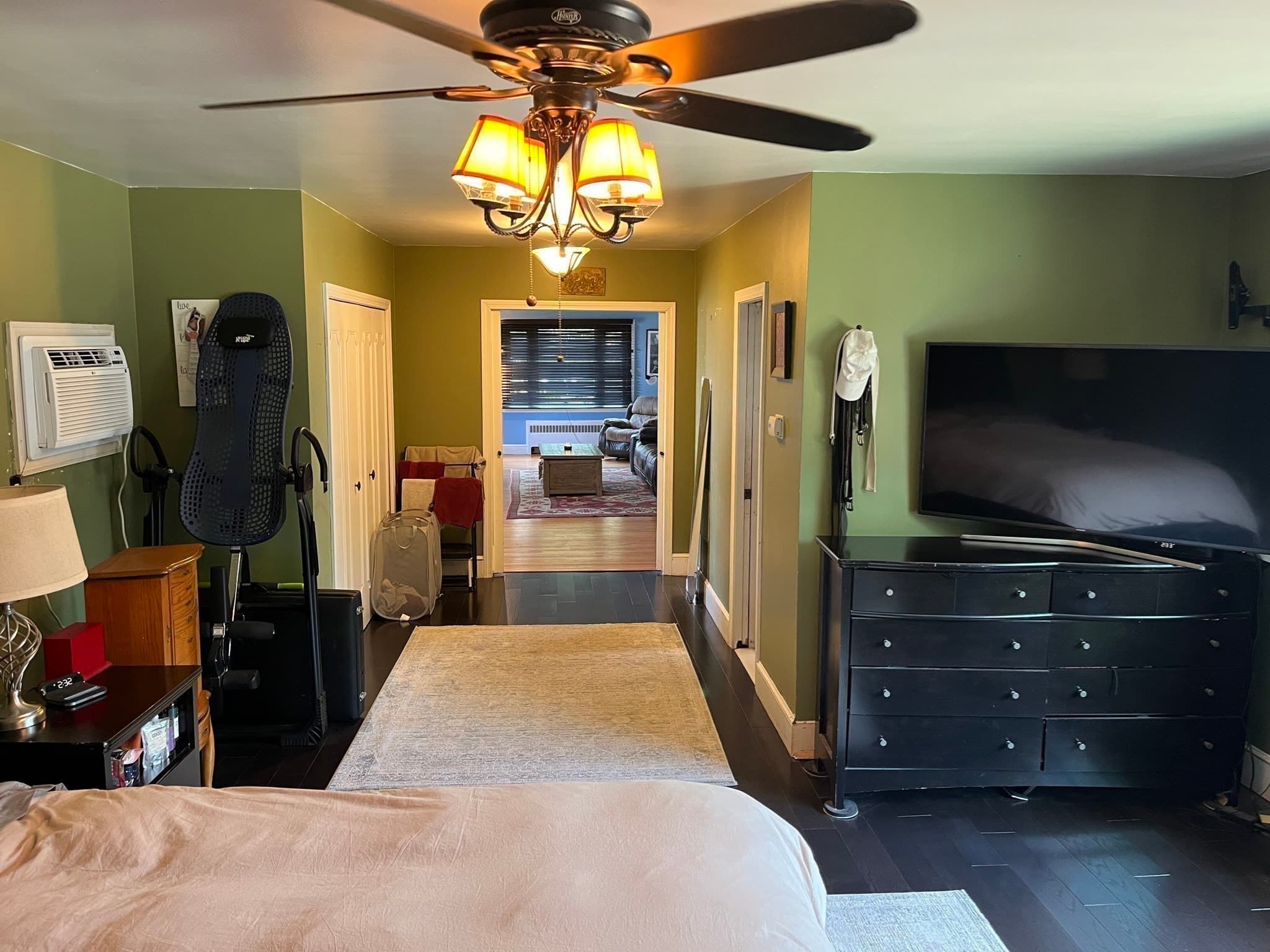 Single Family Residence at 36 Duxbury St, Providence RI 02909, Providence, photo 15 of 22