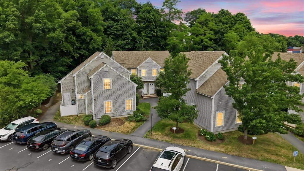 Condominium at 11 Brookside Rd # 3, Braintree MA 02184, photo 22 of 26