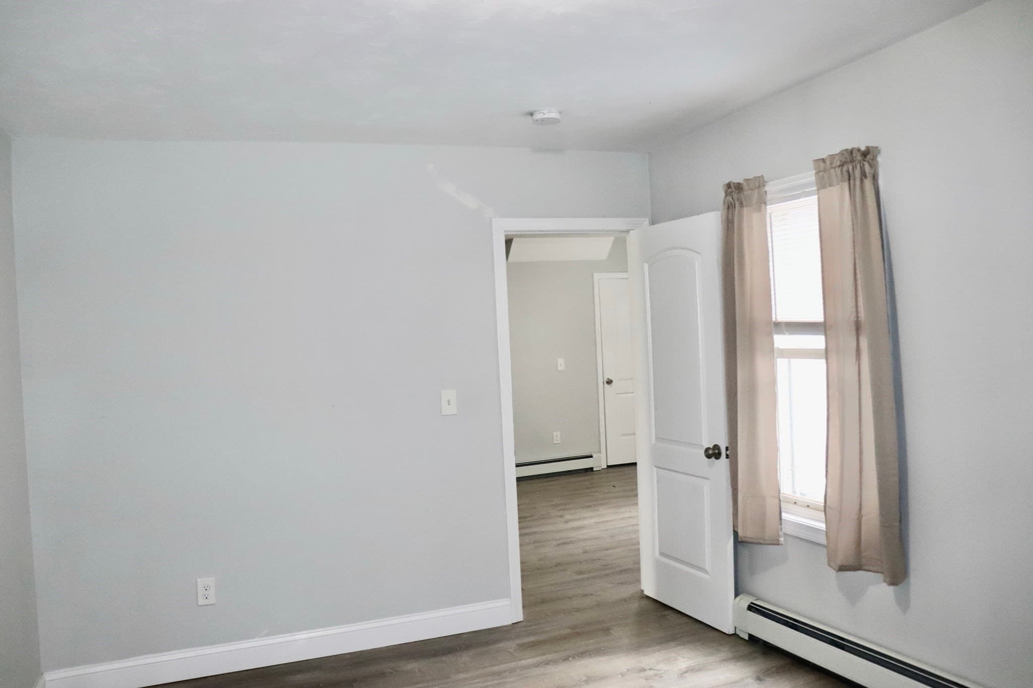 3 Family at 19 Westminster St, Worcester MA 01605, photo 12 of 29