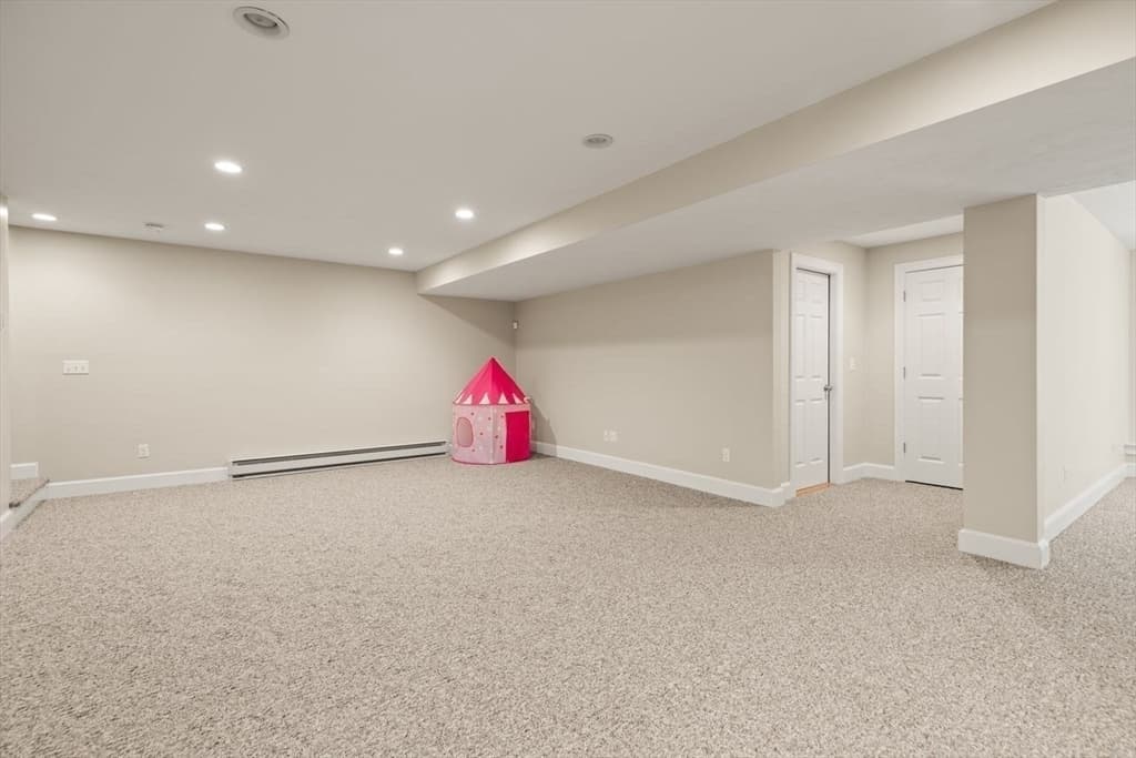 43 Winterberry Ln, Easton MA 02356 photo 35