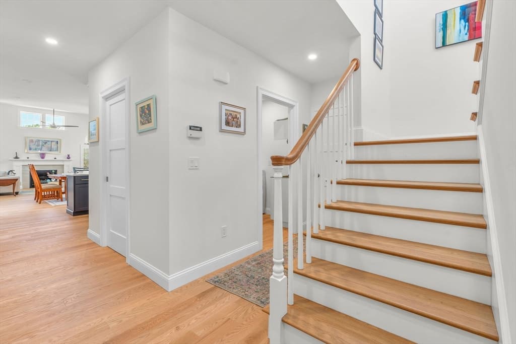 77 Cobblestone Circle, Mashpee MA 02649 photo 5