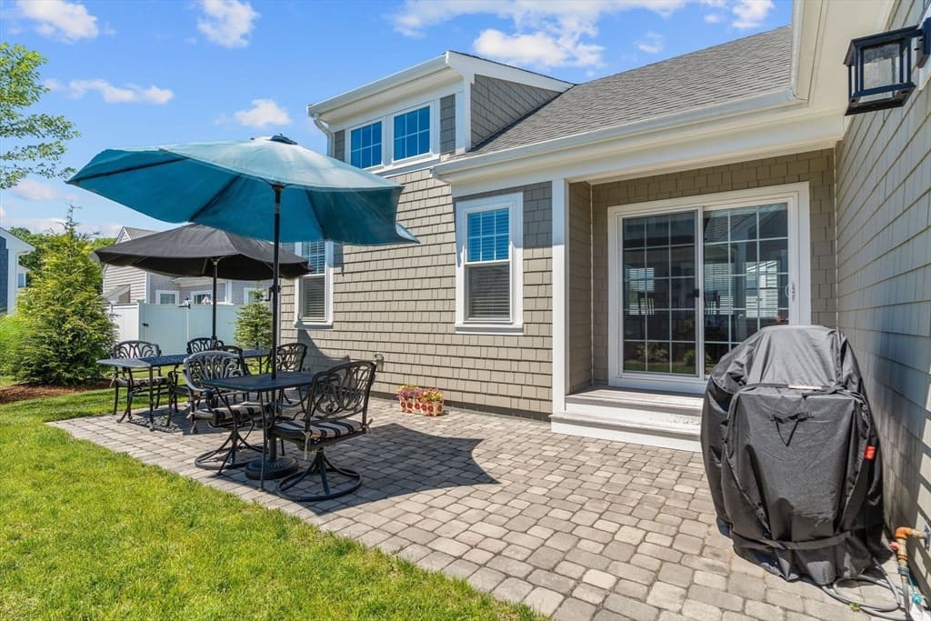 77 Cobblestone Circle, Mashpee MA 02649 photo 19