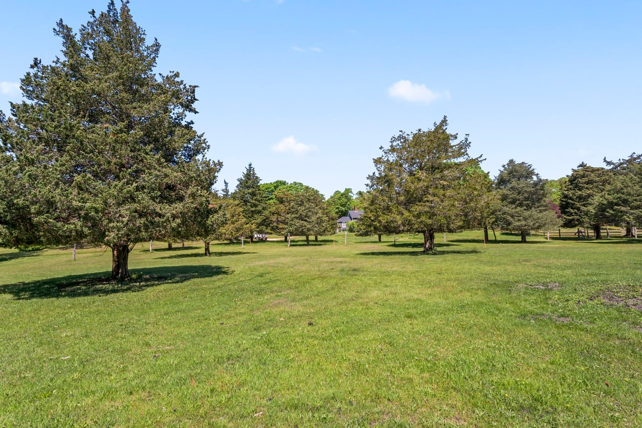 Residential at 23 Onkokemmy Road, West Tisbury MA 02575, photo 7 of 9